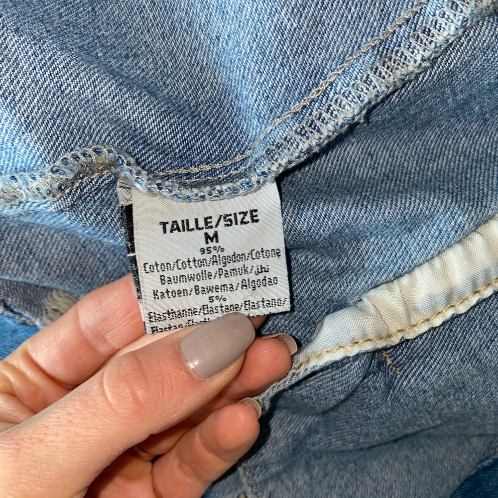 Distressed denim jacket - Picture 4 of 5